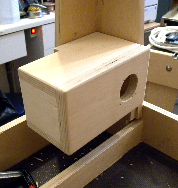 workbench: wooden box back