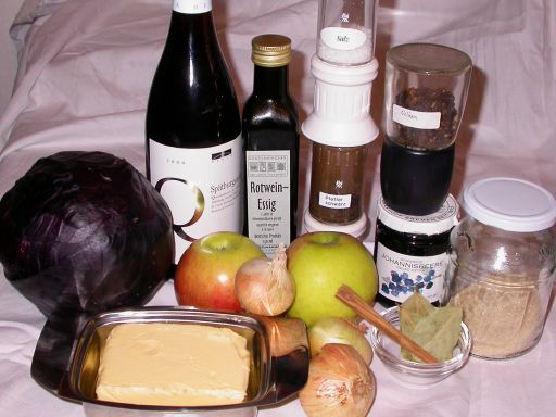 Ingredients for the red cabbage